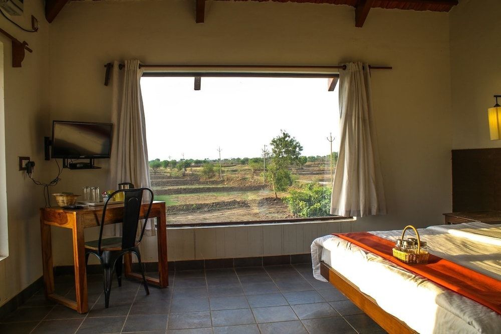 Чимур: Beyond Stay Mahua Tola Tadoba