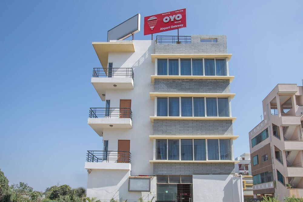 Бангалор: OYO 10822 Hotel Airport Comfort