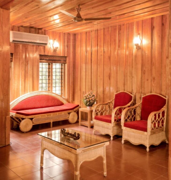 Кумили: Thekkady - Woods n’ Spice, A Sterling Holidays Resort