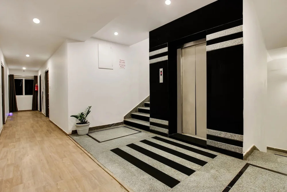 Секундерабад: Super OYO Townhouse 600 Gangothri