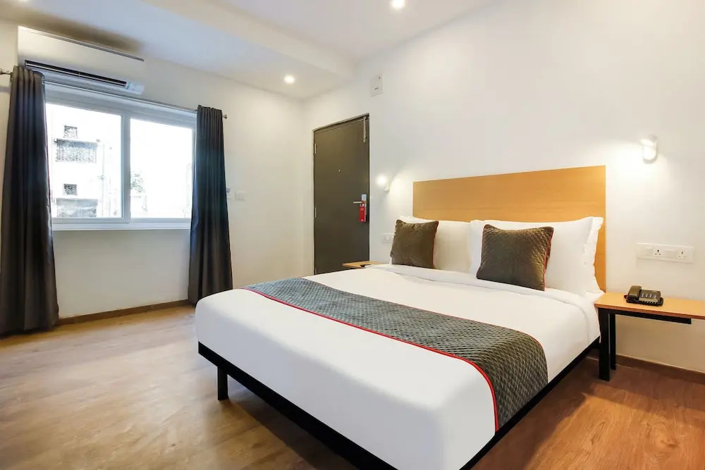 Секундерабад: Super OYO Townhouse 600 Gangothri