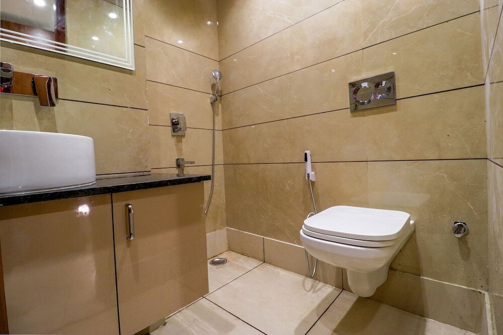 Нью-Дели: Fabhotel F9 Pitampura