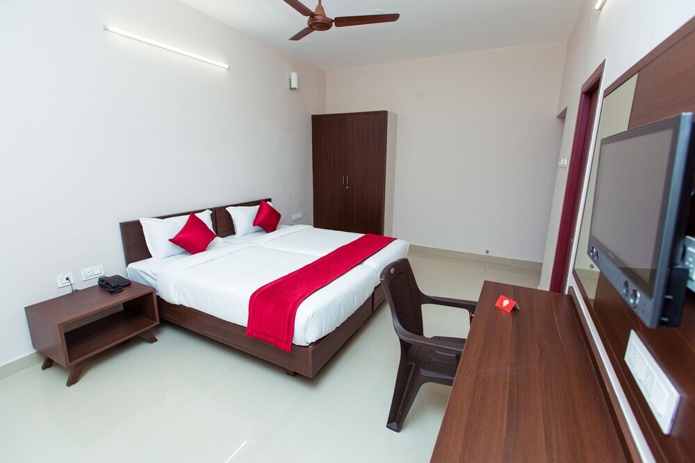 Особая экономическая зона Mahindra World City: Oyo 10789 Hotel Ranga Inn