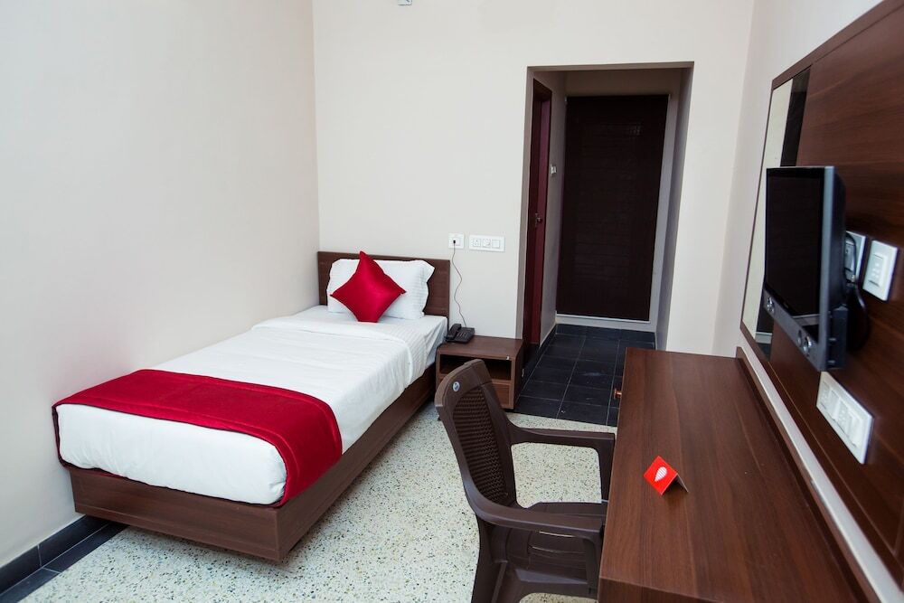 Особая экономическая зона Mahindra World City: Oyo 10789 Hotel Ranga Inn