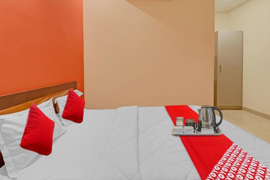 Бангалор: OYO Flagship 701156 G M Boarding And Lodging