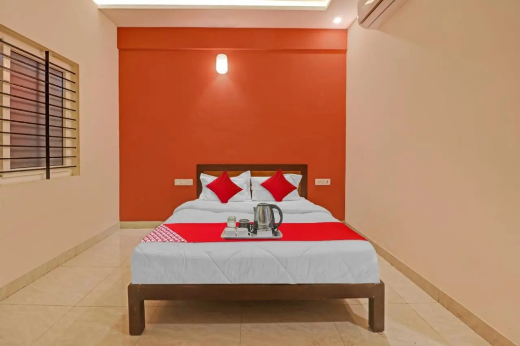 OYO Flagship 701156 G M Boarding And Lodging — фото 2