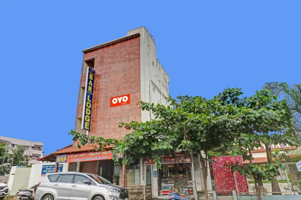 Бангалор: OYO Flagship 701156 G M Boarding And Lodging