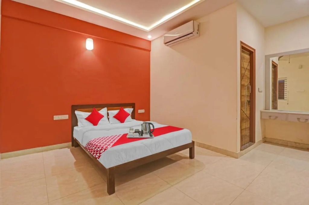 OYO Flagship 701156 G M Boarding And Lodging — фото 3