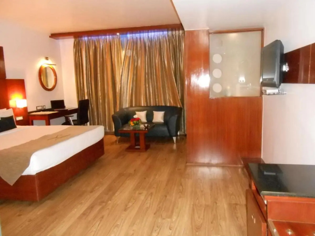 Бангалор: The Citrine Hotel - Seshadripuram