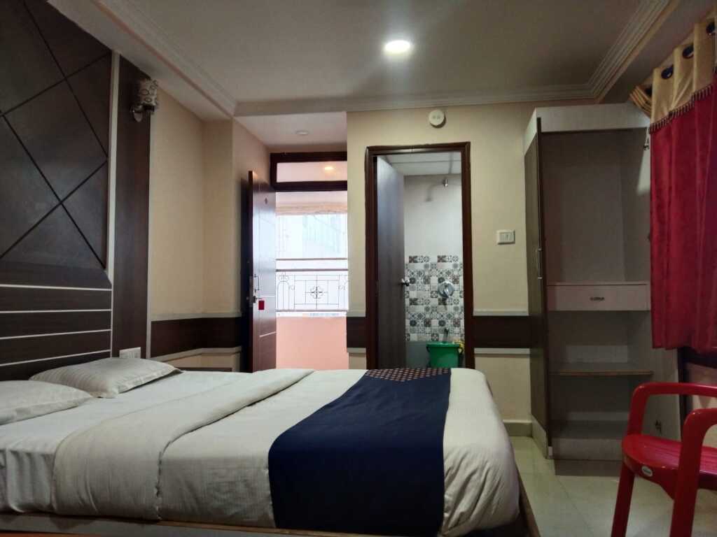 Бангалор: i-ROOMZ Sri Sai Comforts