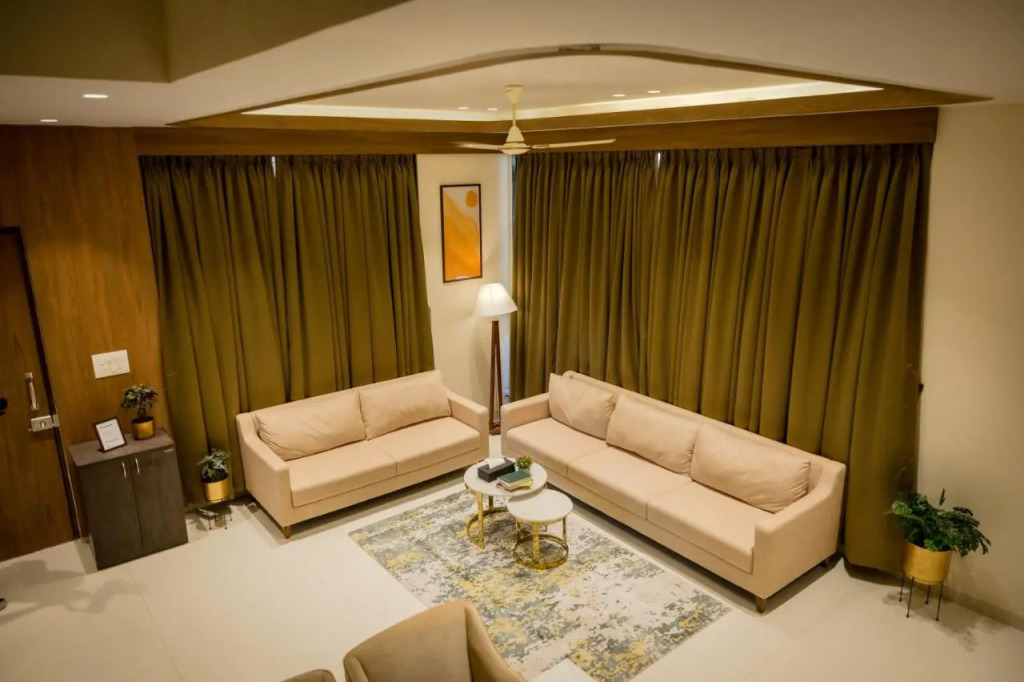 Лонавала: ALYF at Tropical Grand Villa 29, Lonavala