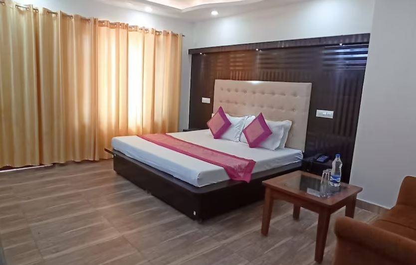 Дармсала: XooStays Amayra Inn Bhagsunag