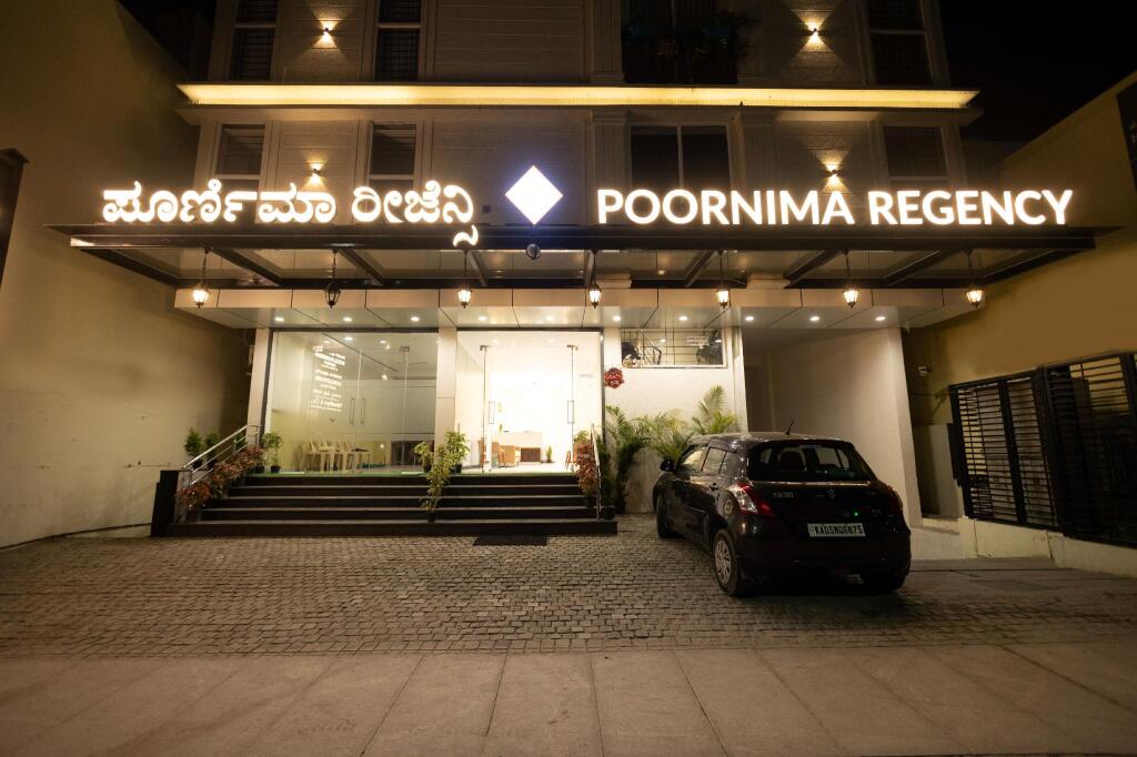 Бангалор: Poornima Regency