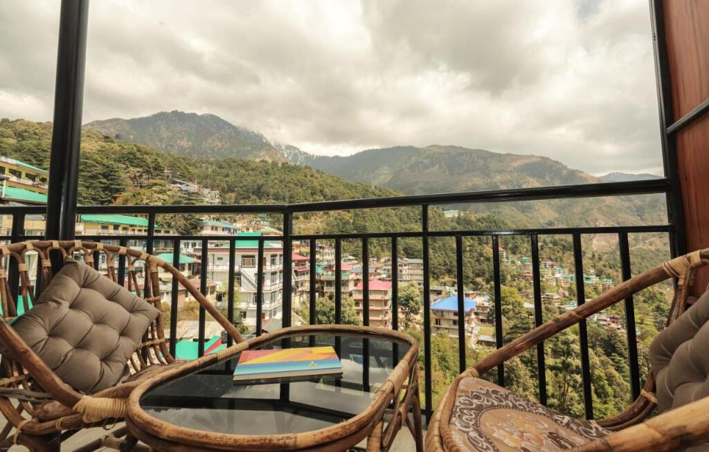 Дармсала: Hotel Buddha's Abode- Best Hotel in McleodGanj Main Market