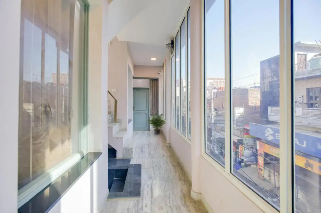 Чандигарх: OYO Flagship 807871 Hotel The Kings Inn