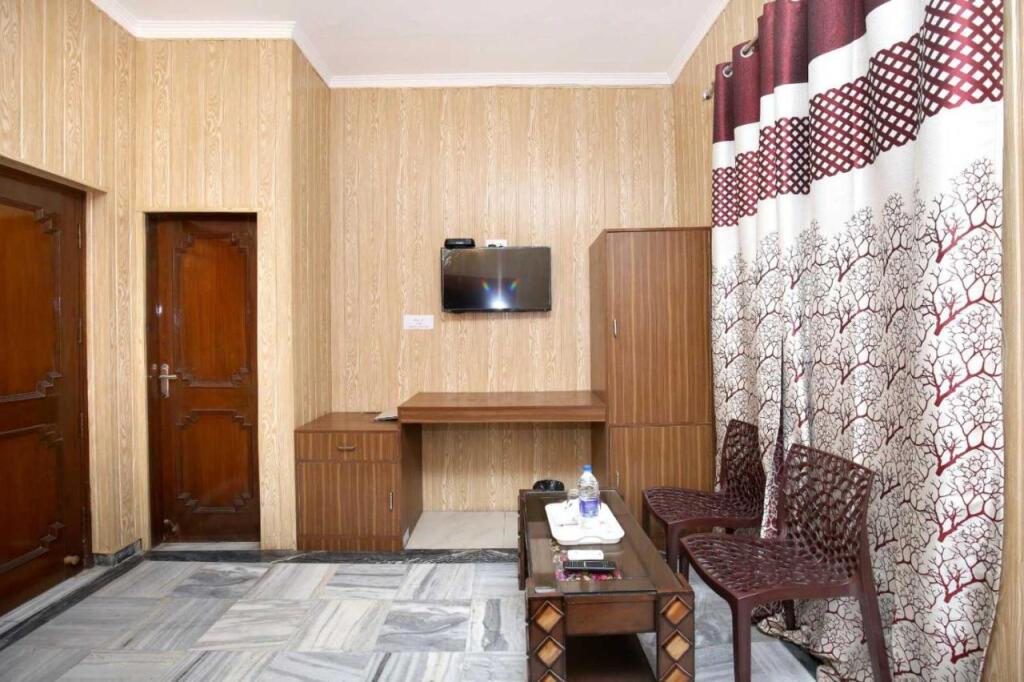 Чандигарх: OYO Flagship 808230 Komfort Villa