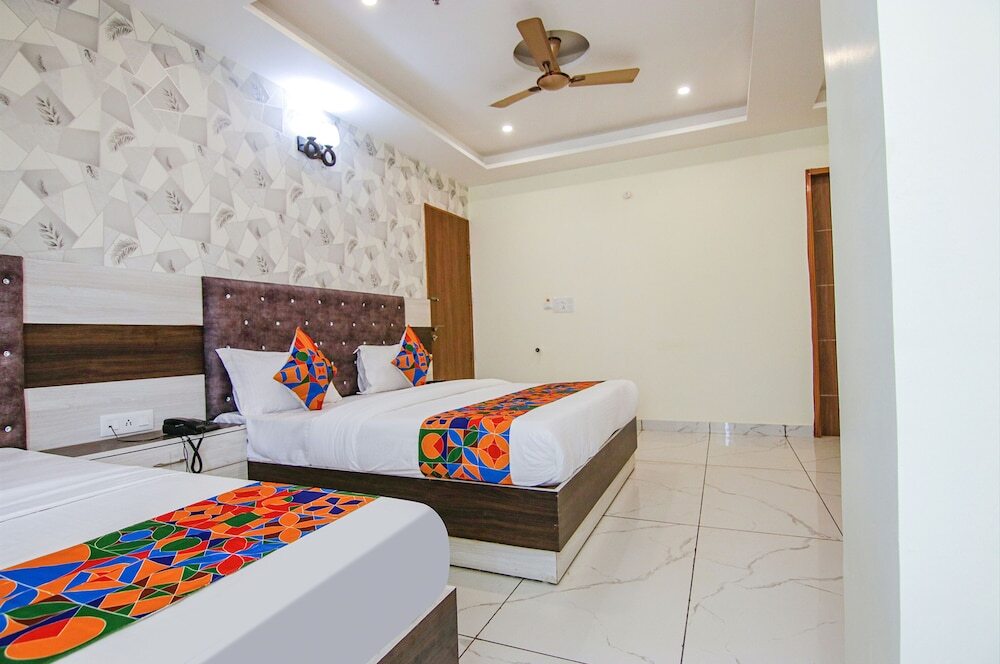 Чандигарх: Fabhotel Meridian Inn