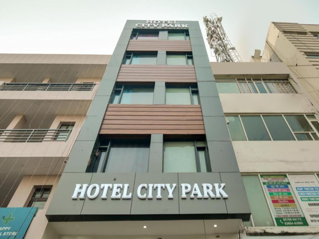 Мохали: OYO Flagship 804784 Hotel City Park