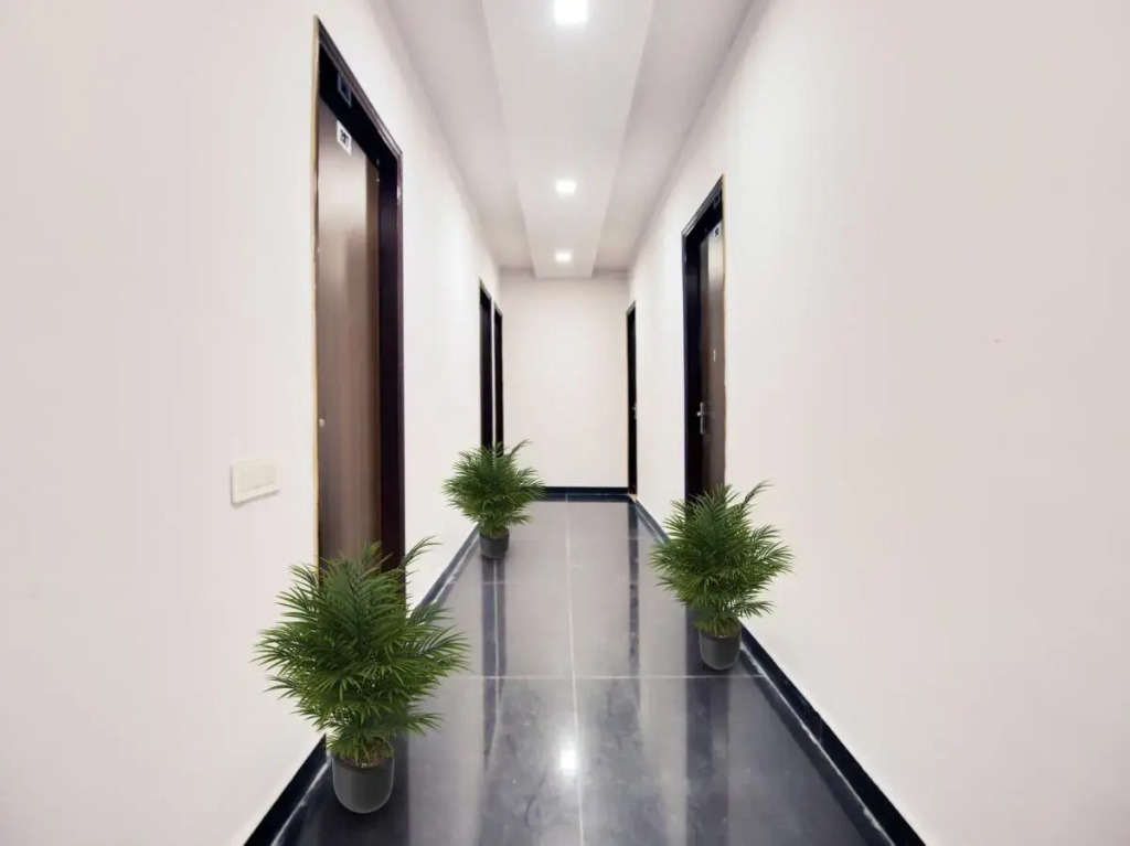 Мохали: OYO Flagship 807768 Hotel The King