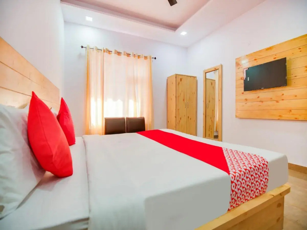 Мохали: OYO Flagship 807768 Hotel The King