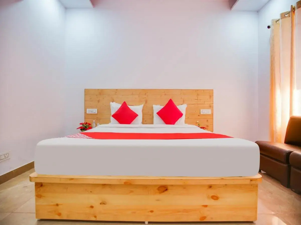 Мохали: OYO Flagship 807768 Hotel The King