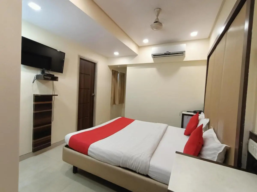 Панвель: Payal Hotel Panvel