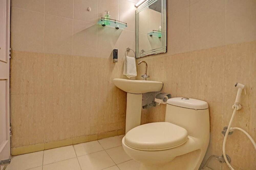 Газиабад: Hotel Grand Tushar