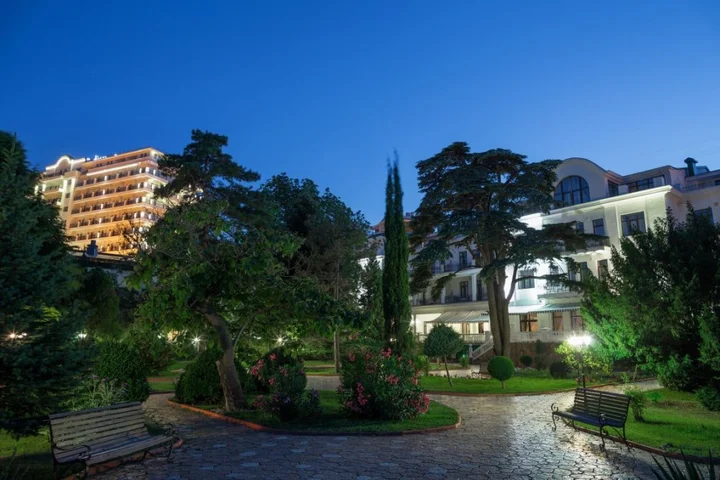 Алушта: Отель Riviera Sunrise Resort & SPA Алушта