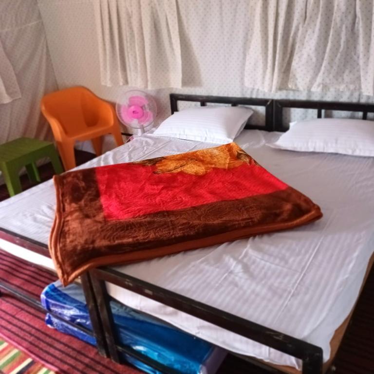 Дармсала: Jannat Hills - Camps Dhrarmshala