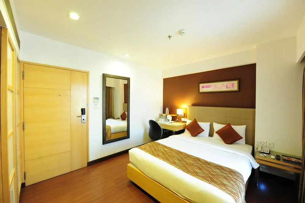 Ахмедабад: Comfort Inn Suba