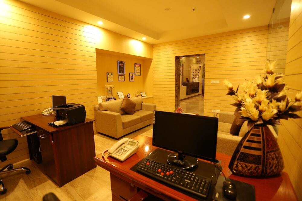 Салем: Sivaraj Holiday Inn