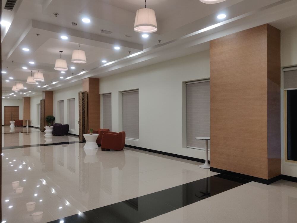 Ахмедабад: Holiday Inn Express Ahmedabad Ashram Road