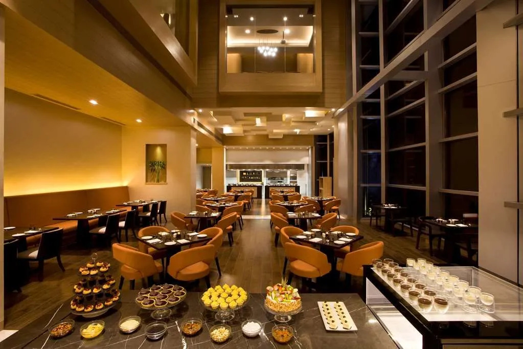 Ахмедабад: Holiday Inn Express Ahmedabad Ashram Road