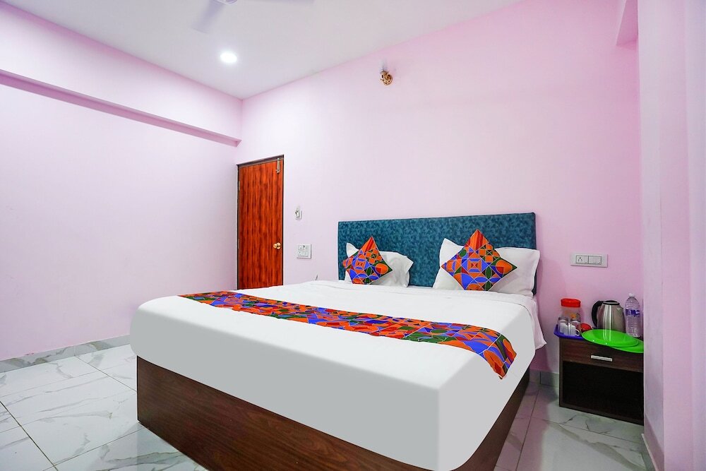 Ченнаи: FabExpress IT Park Pallikaranai