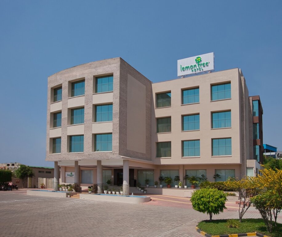 Бадди: Best Western Royal Park