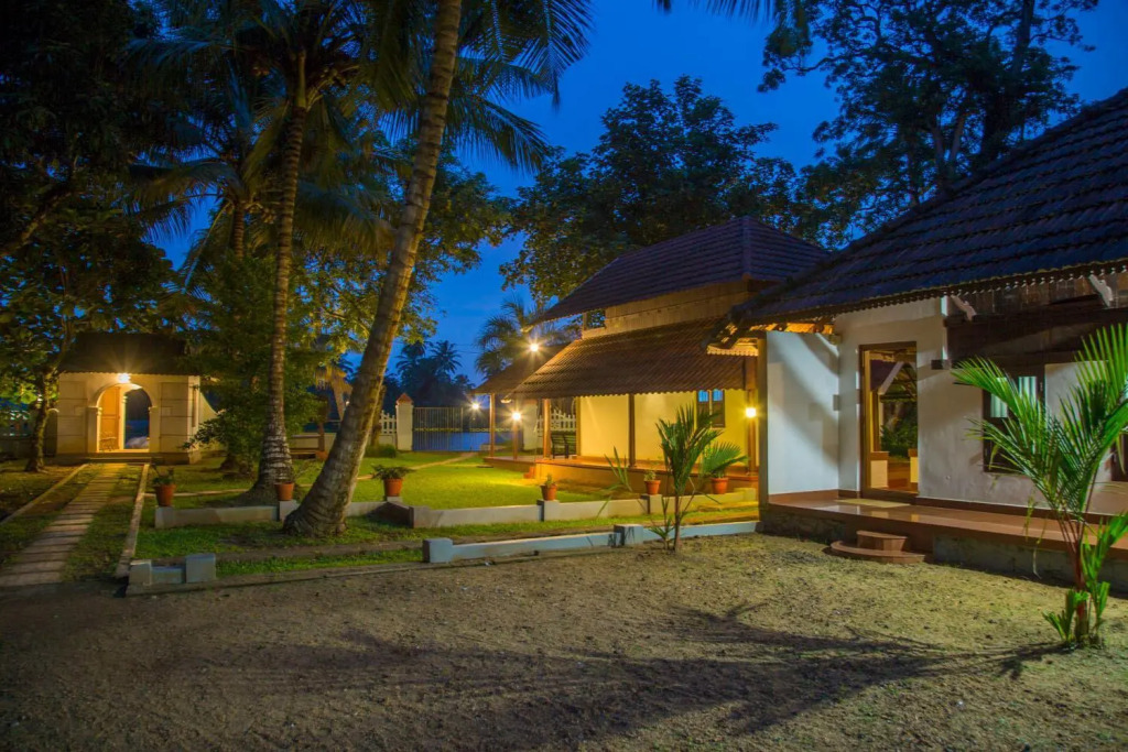 Чампакулам: Kurialacherry House