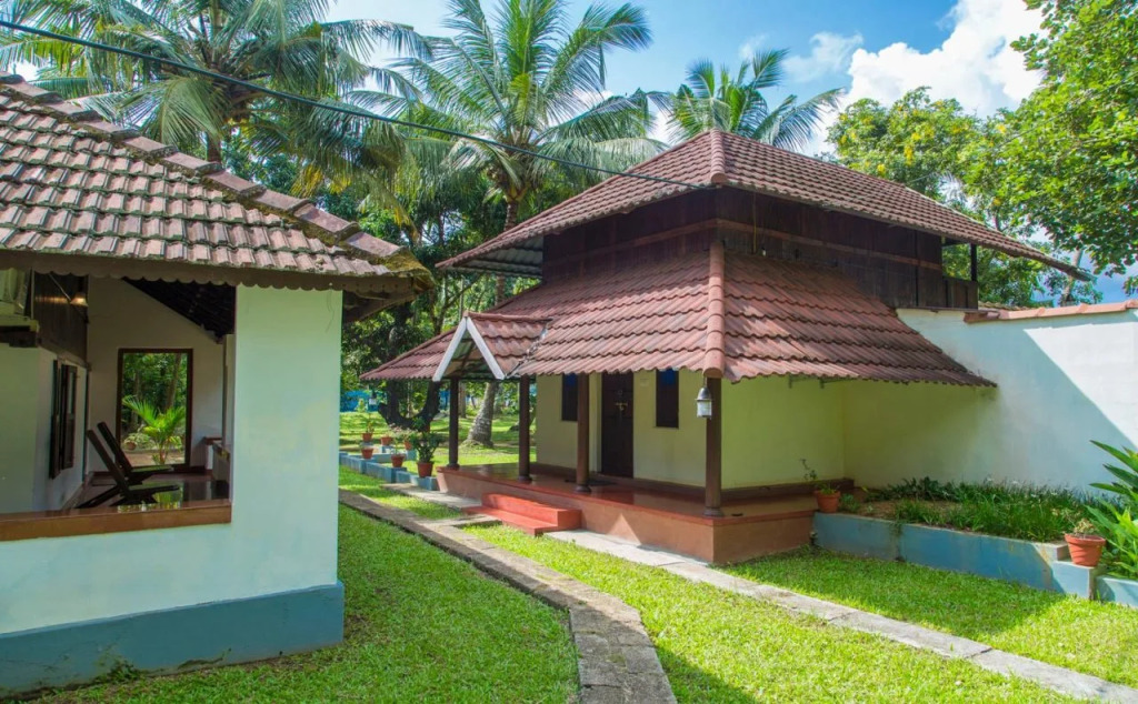Чампакулам: Kurialacherry House