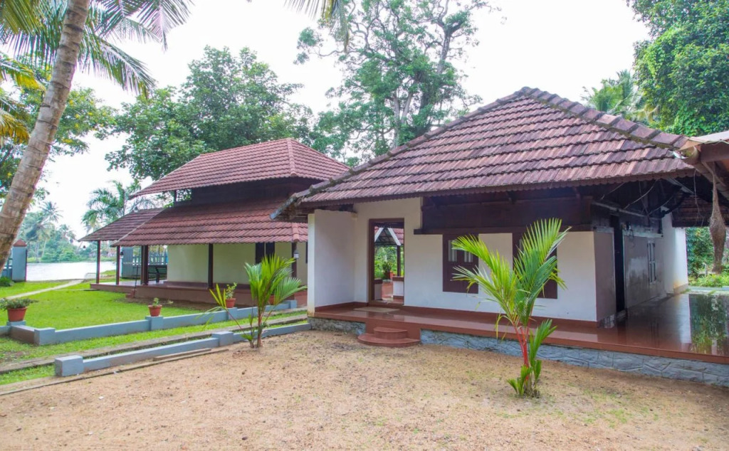 Чампакулам: Kurialacherry House