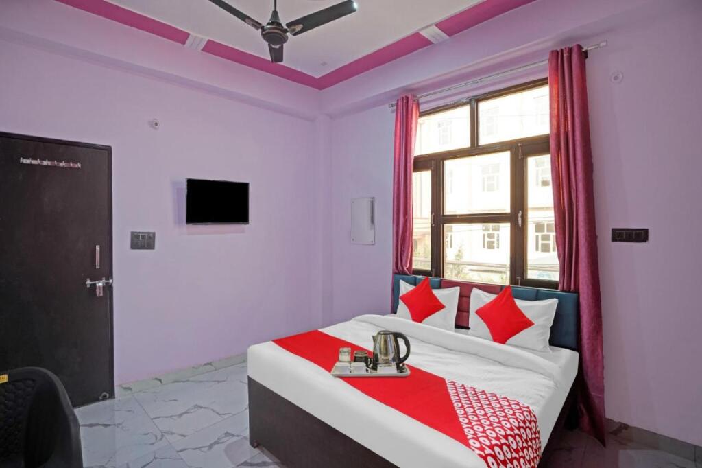 Газиабад: OYO Flagship 703959 Hotel Sunrise