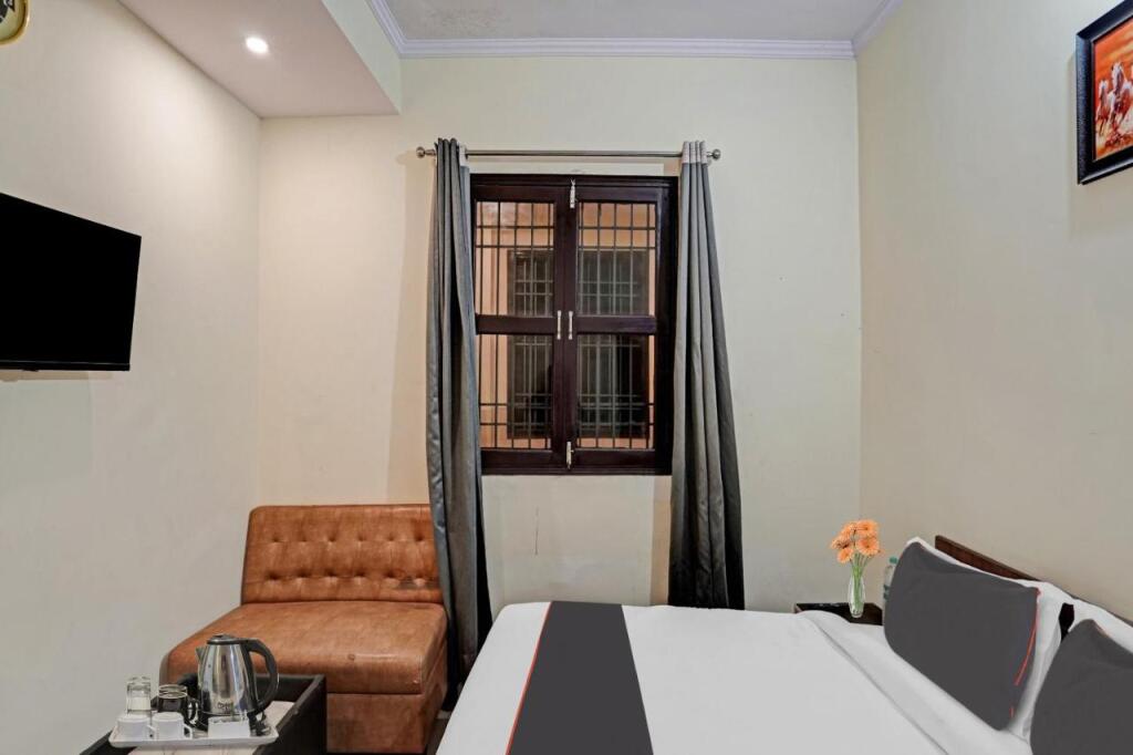 Газиабад: Collection O 807668 Rk Residency