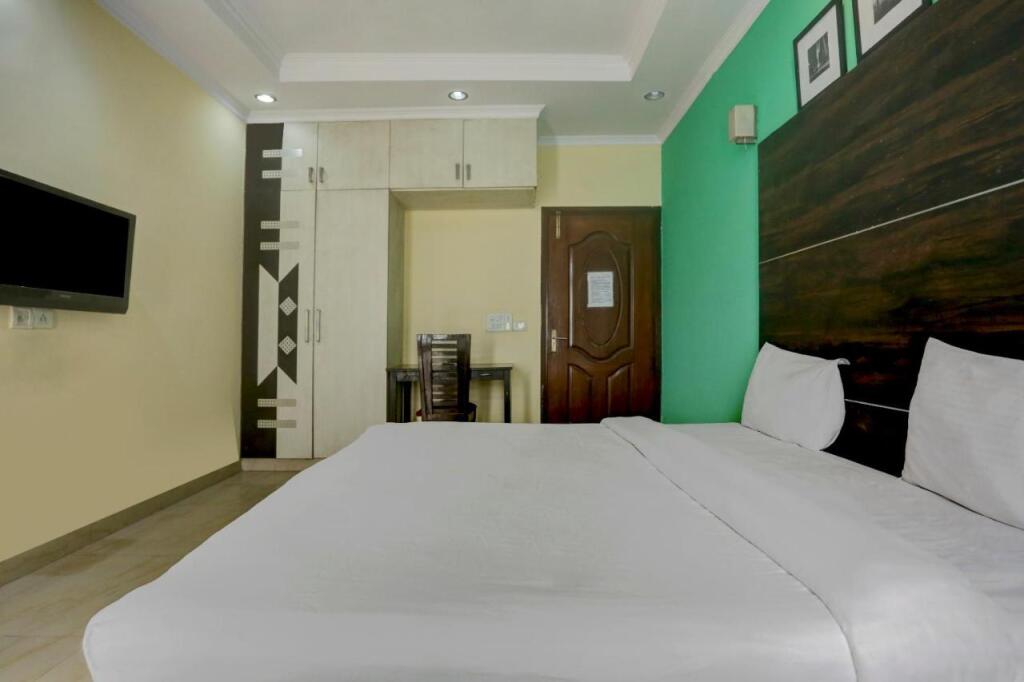Гуруграм: Collection O 805384 Ramjas Star Residency