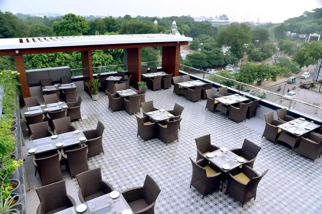 Гвалиор: Hotel Gold Inn