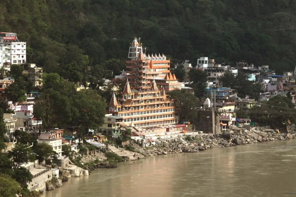 Харидвар: Hotel Alpana @ Har ki Pauri Road