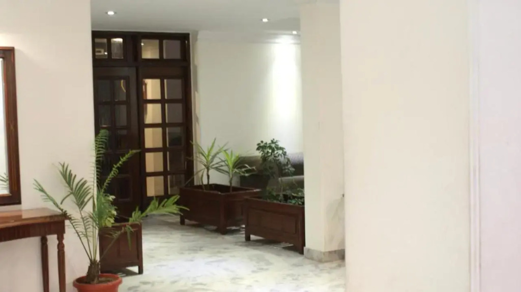 Харидвар: Hotel Alpana @ Har ki Pauri Road