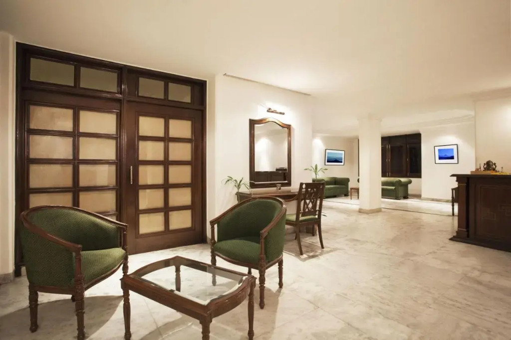 Харидвар: Hotel Alpana @ Har ki Pauri Road