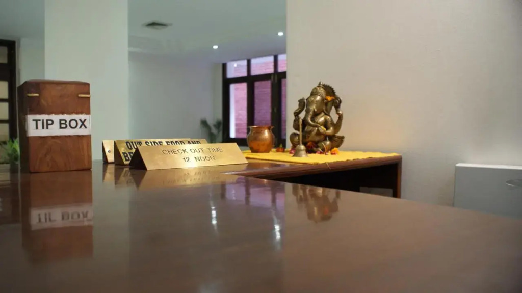 Харидвар: Hotel Alpana @ Har ki Pauri Road