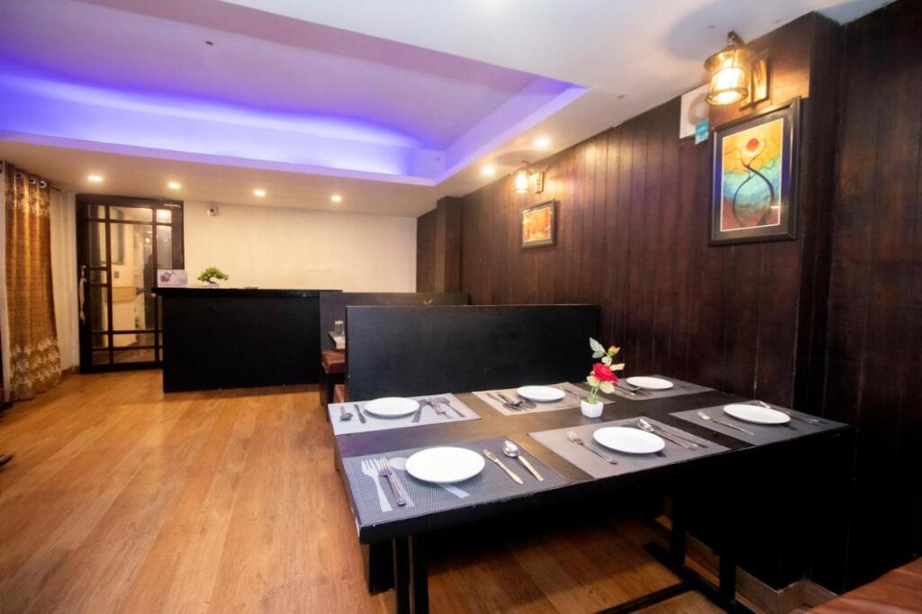 Дарджилинг: Cherrywood Suites and Spa