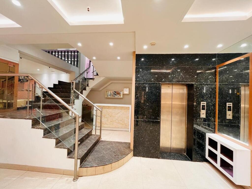 Газиабад: Qotel Hotel AT Residency Kaushambi