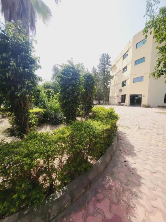 Большая Нойда: Hite Resort - By Hardik Hospitality