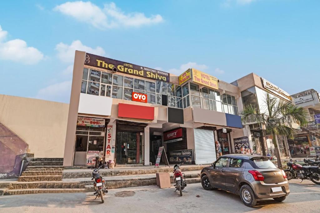 Большая Нойда: OYO Flagship 80598 Hotel Grand Shiva